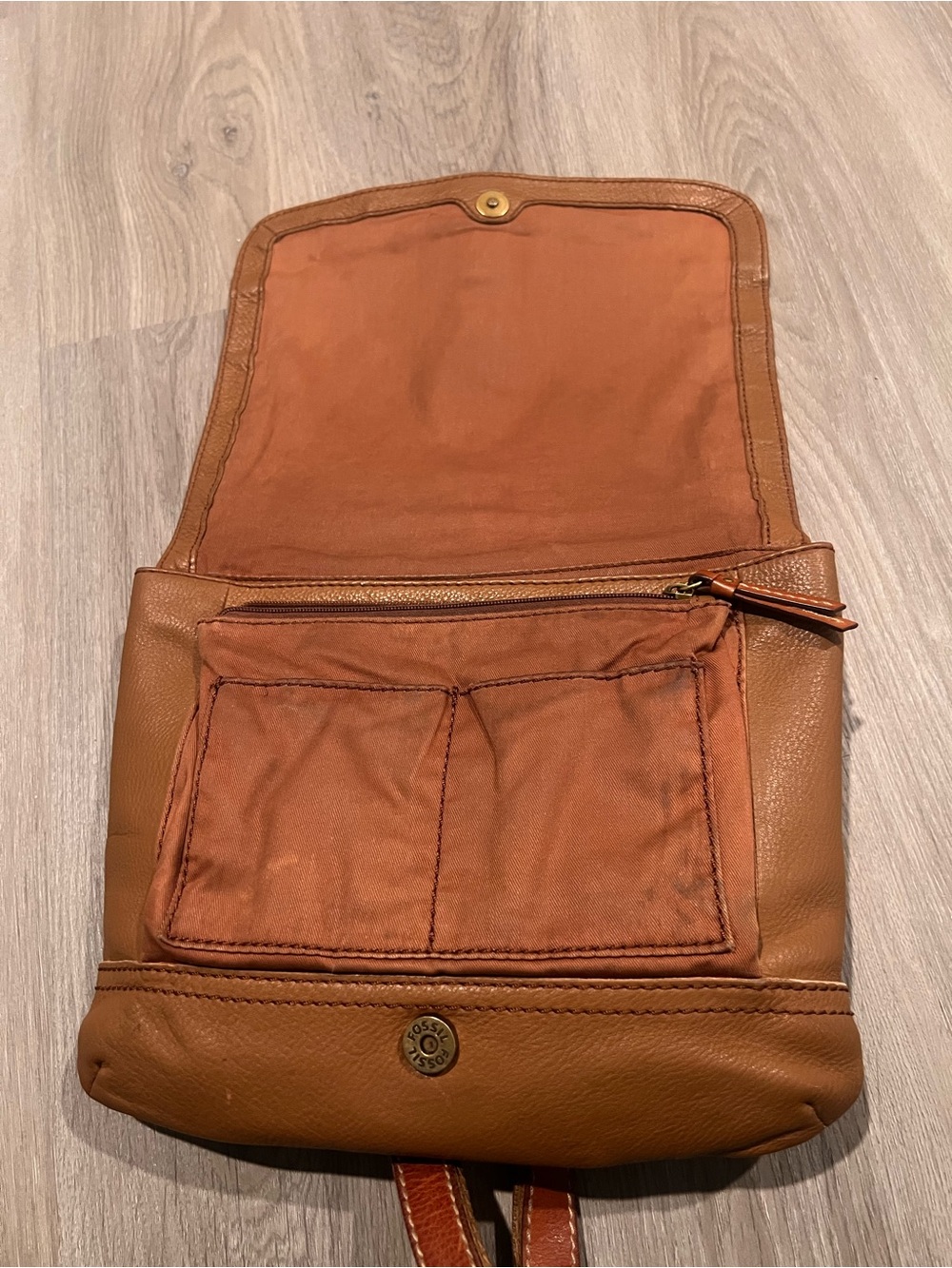 Fossil Tan Brown Leather Crossbody Bag - Picture 9 of 11